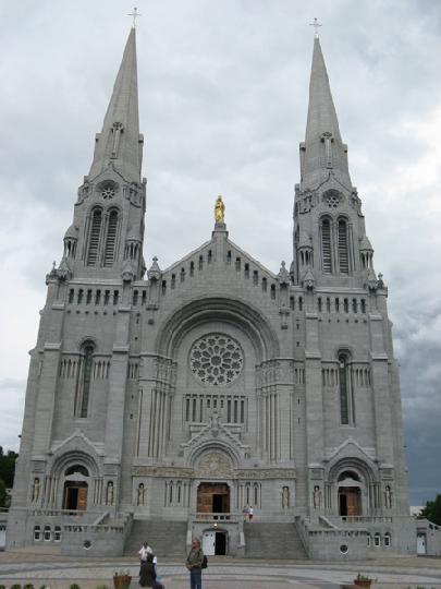 Ste Anne de Beaupre 002.JPG